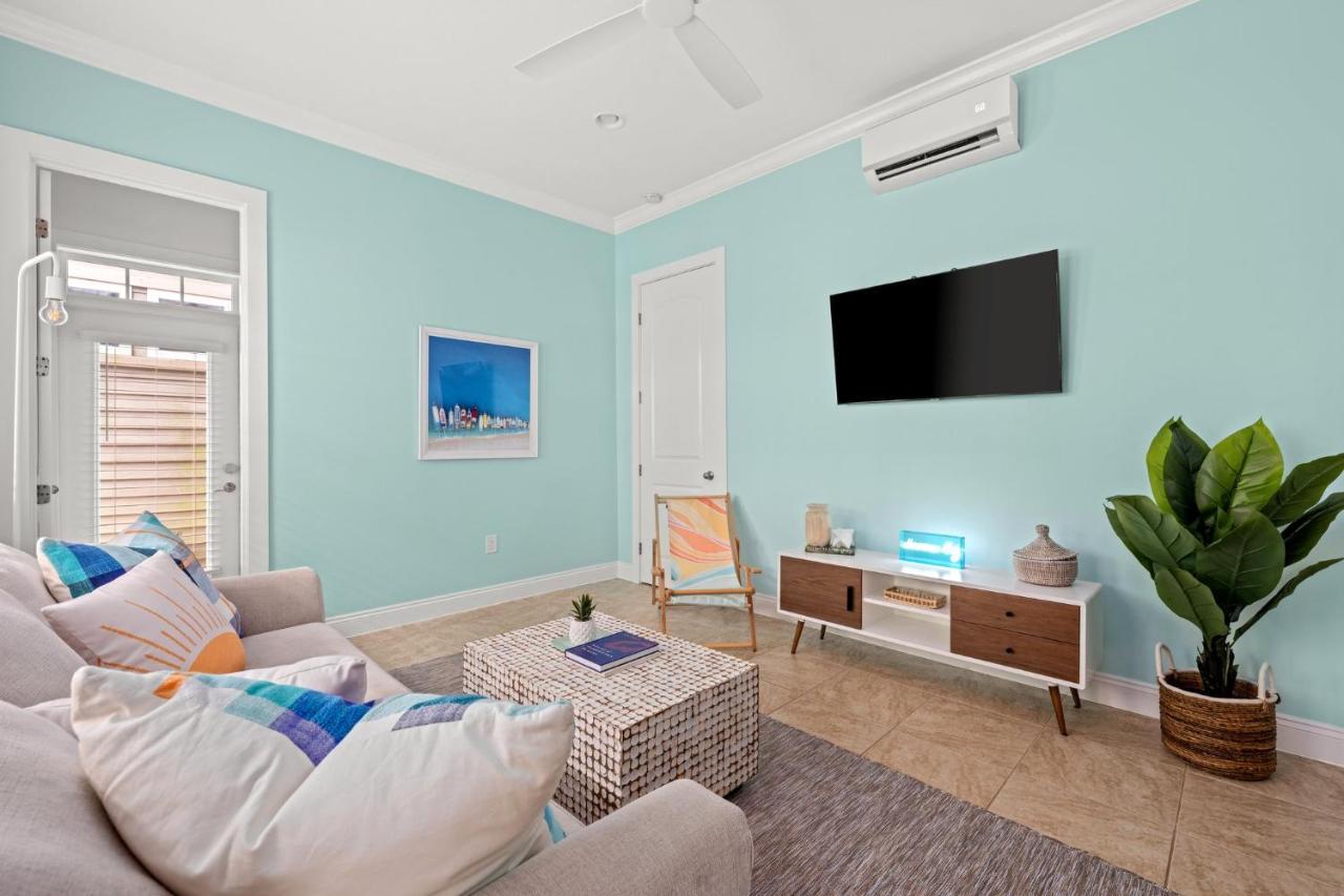Crescent Moon Palace - A Luxury Home With Pool, Parking, Just Steps To The Beach Panama City Beach Exterior foto